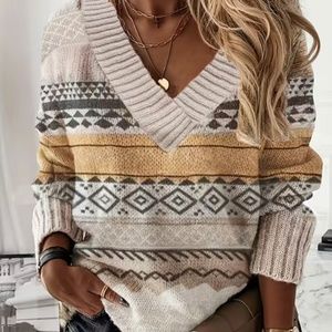 NWOT Geometric Pattern V-Neck Knit Sweater